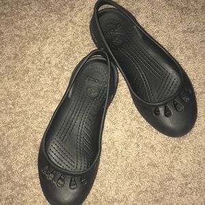 Women’s crocs in black